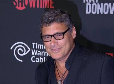 Ray donovan' actor 57 dating 18-year-old